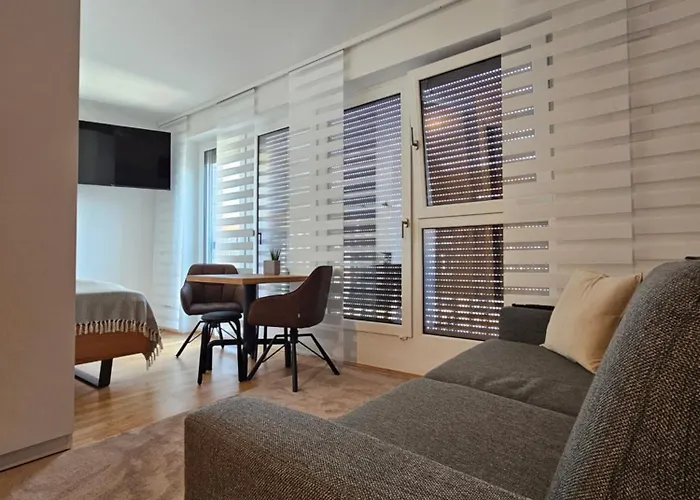 High Class - Design Apartment - Favorite Place - Full Equipment - Public Transport