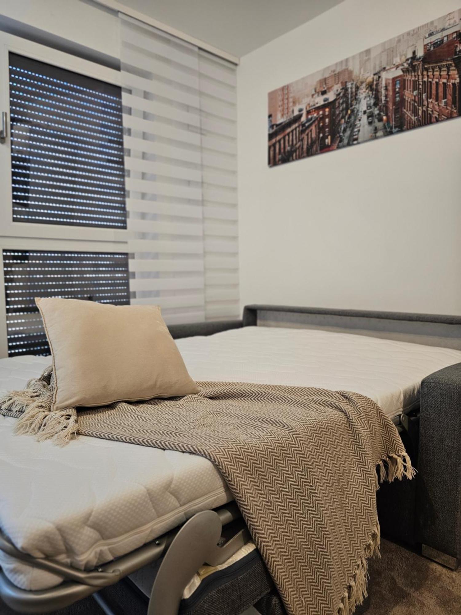 Apartment High Class - Design - Favorite Place - Full Equipment - Public Transport Nuremberg